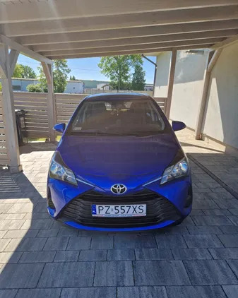 samochody osobowe Toyota Yaris cena 48000 przebieg: 60500, rok produkcji 2020 z Kostrzyn